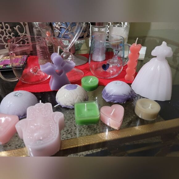 Handmade Decorative Wax Candle - Picture 1 of 16